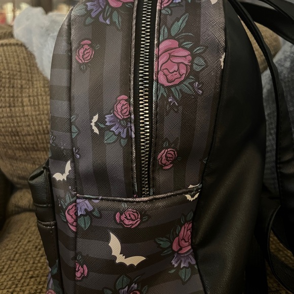 Disney Loungefly The Nightmare Before Christmas - Picture 5 of 9